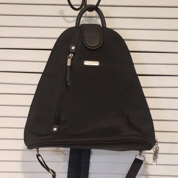 Baggallini Metro Backpack Convertible Sling Bag - Picture 1 of 7